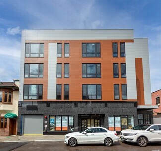 Plus de détails pour 214-33 41st Avenue Ave, Bayside, NY - Logement à vendre