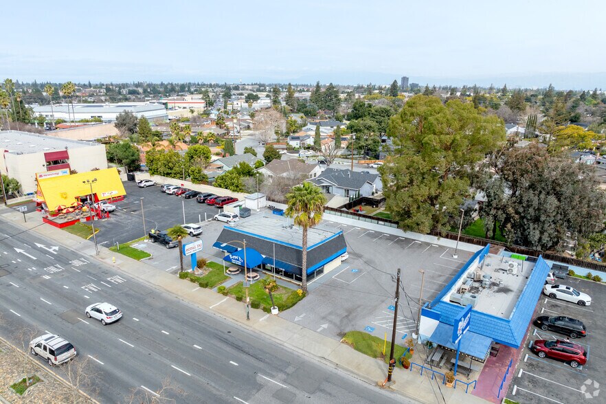 1350 Camden Ave, Campbell, CA à louer - Aérien – Image 2 sur 11