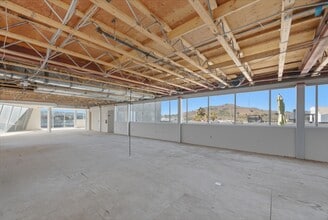 3535 Hayden Ave, Culver City, CA à louer Photo intérieure– Image 2 sur 6