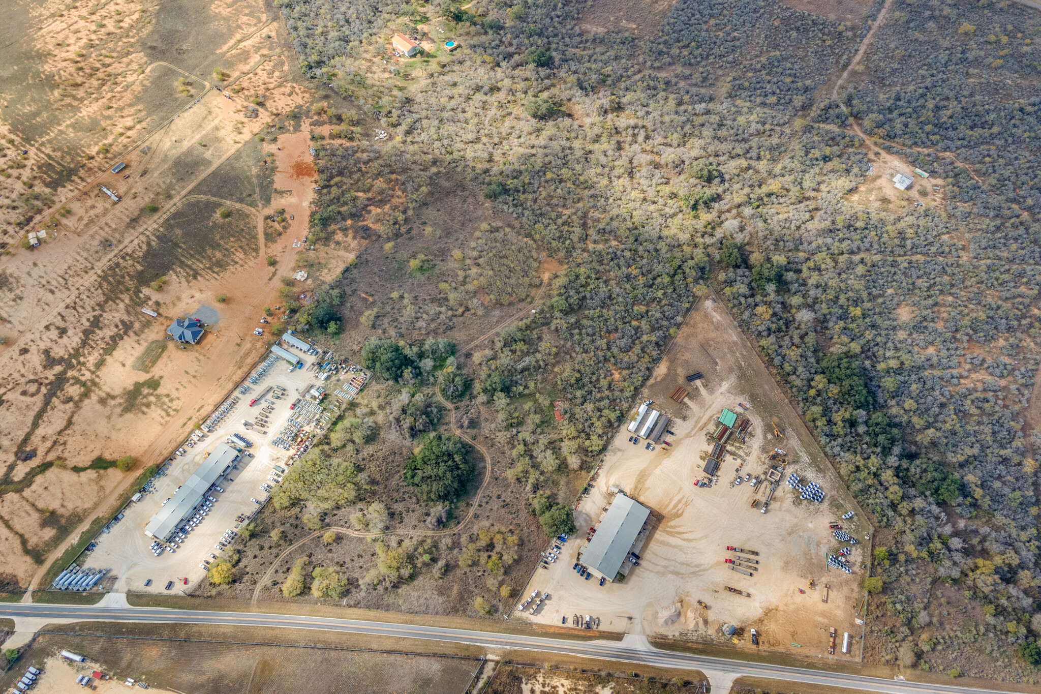 Farm to Market Road 1784, Pleasanton, TX à vendre Photo de l’immeuble– Image 1 sur 6