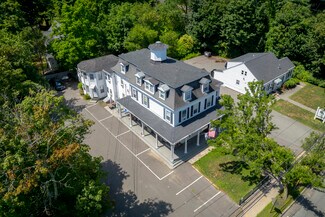 Plus de détails pour 46 Main St, Bridgewater, MA - Hôtellerie à vendre
