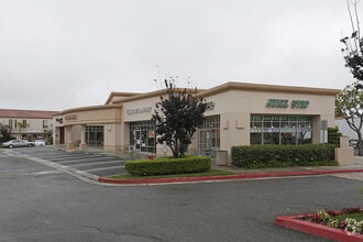 641 Camino de los Mares, San Clemente, CA à louer Photo de l’immeuble– Image 2 sur 2