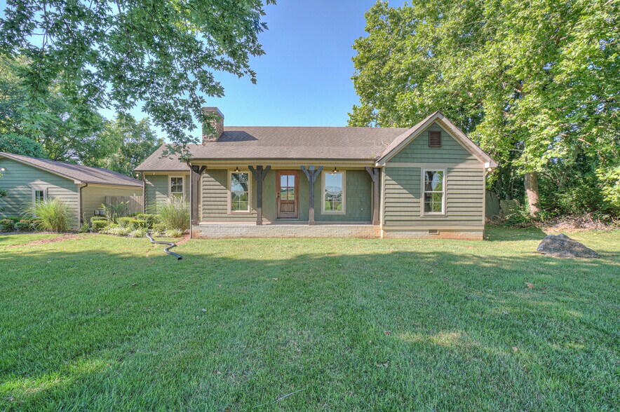 4107 Manson Pike, Murfreesboro, TN à vendre - Photo principale – Image 1 sur 44