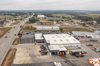 2105 S Water St, Burnet, TX - VUE AÉRIENNE vue de carte - Image1