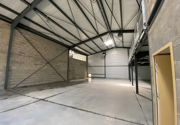 22 Rue Marius Grosso, Vaulx-en-Velin à louer - Photo de l’immeuble – Image 3 sur 7
