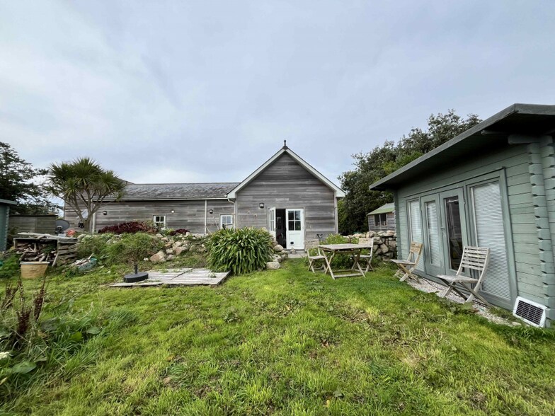 Barnett Way, Bryher à louer - Photo de l’immeuble – Image 2 sur 5