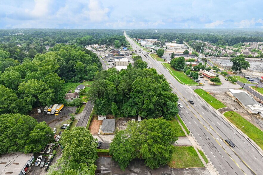 2291 South Cobb Dr, Smyrna, GA à vendre - Photo de l’immeuble – Image 3 sur 23