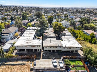 Plus de détails pour 2505 10th Ave, Oakland, CA - Logement à vendre