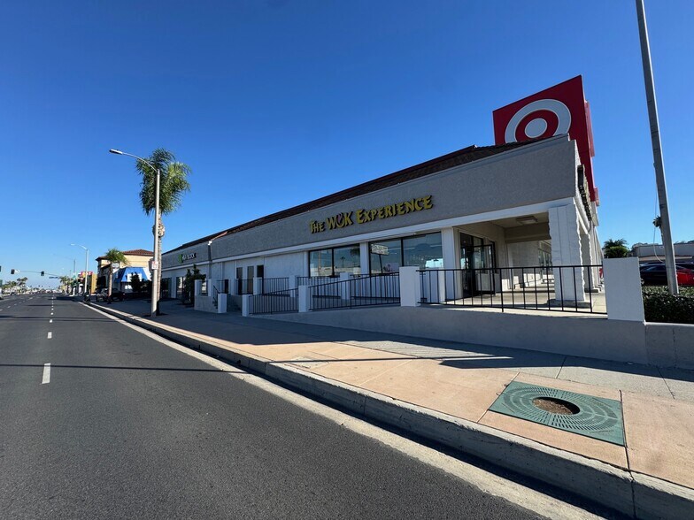 2124-2154 Pacific Coast Hwy, Lomita, CA à louer - Photo de l’immeuble – Image 3 sur 6