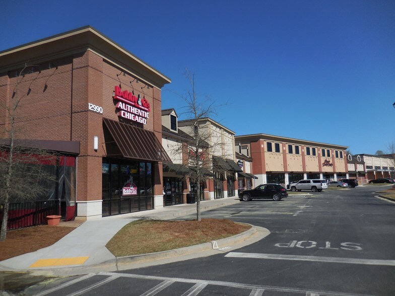 12990 Highway 9 Rd, Alpharetta, GA à louer - Photo de l’immeuble – Image 1 sur 14