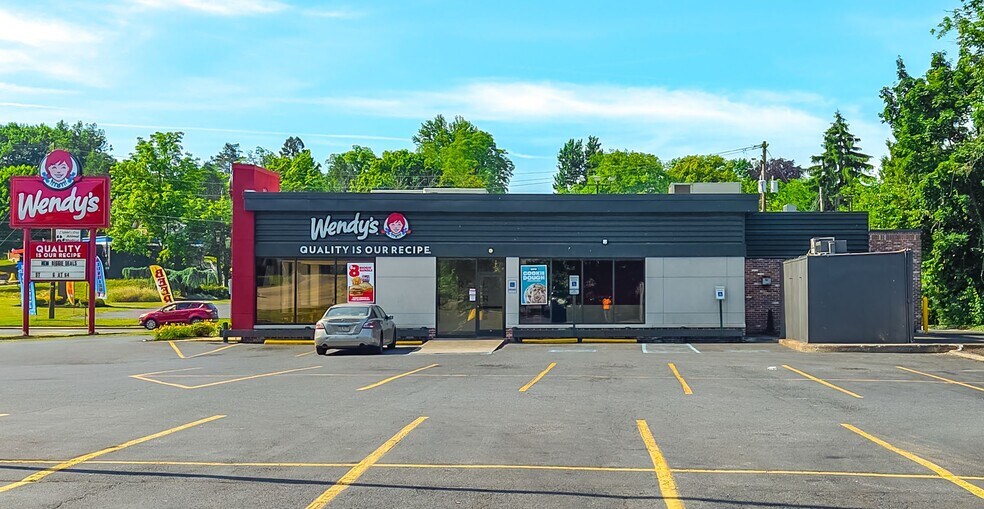 100 N Progress Ave, Harrisburg, PA à vendre - Photo de l’immeuble – Image 3 sur 5