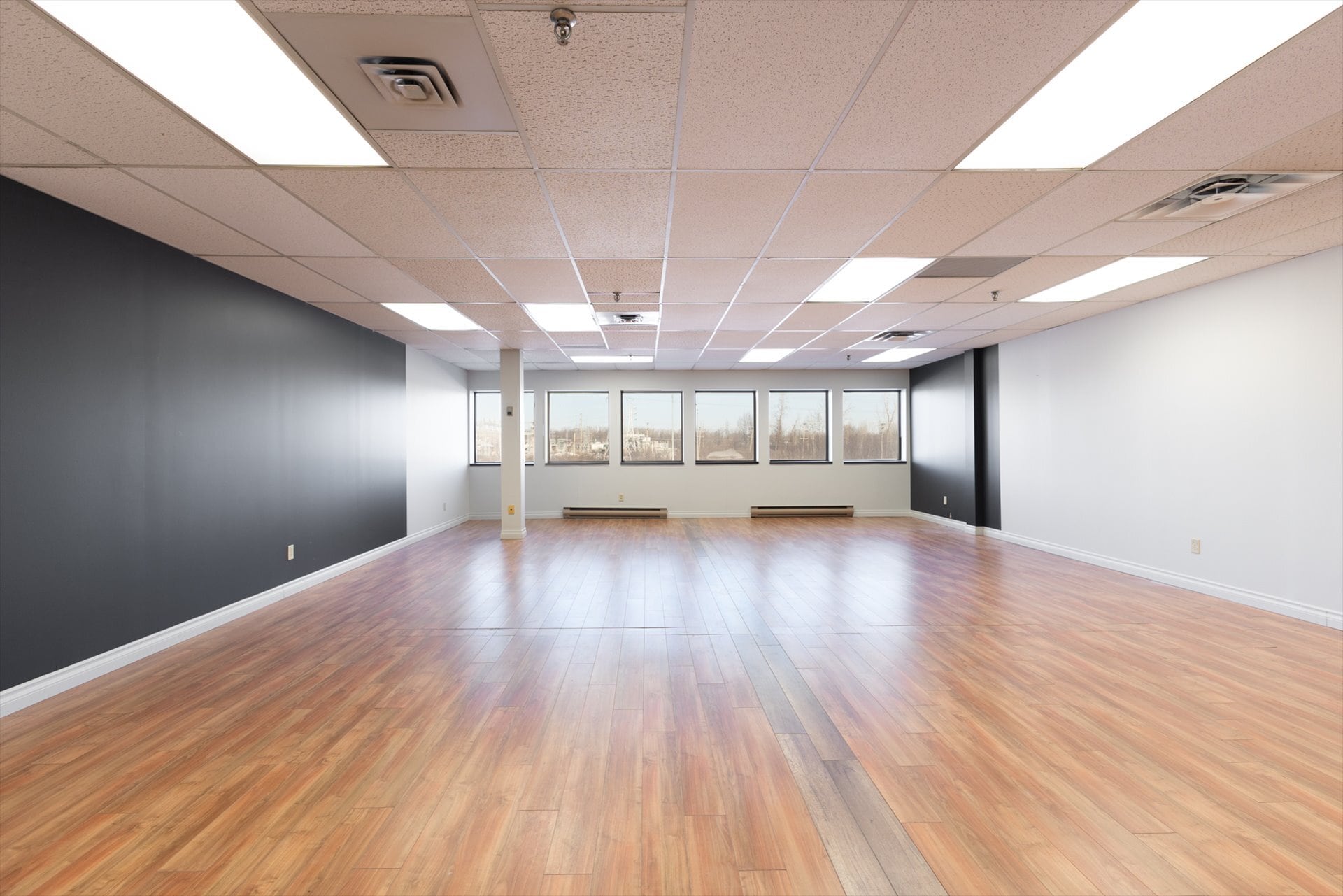 90 Rue Morgan, Baie-d'Urfé, QC à louer Photo intérieure– Image 1 sur 5