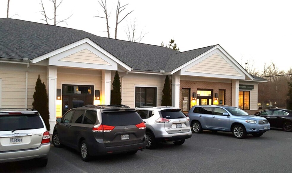 2901-2917 Fox Chase Ln, Midlothian, VA à vendre - Photo de l’immeuble – Image 3 sur 9