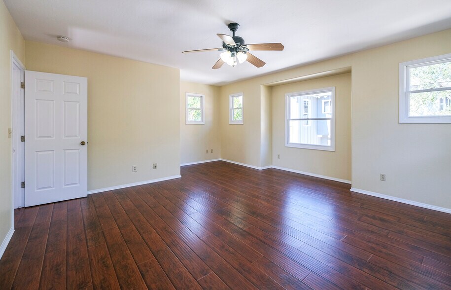 1107-1111 E Cota St, Santa Barbara, CA à vendre - Photo de l’immeuble – Image 2 sur 31