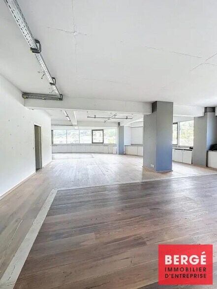 Bureau dans Le Cannet à vendre - Photo de l’immeuble – Image 1 sur 6