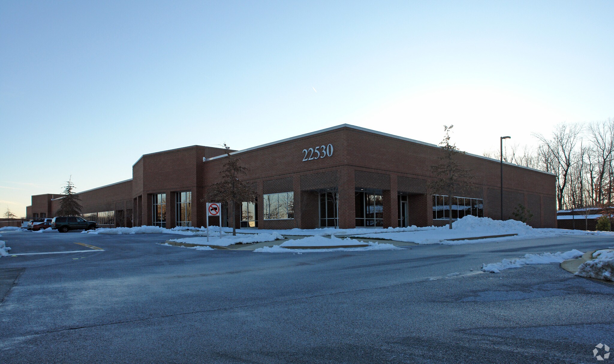 22530 Gateway Center Dr, Clarksburg, MD à louer Photo principale– Image 1 sur 8