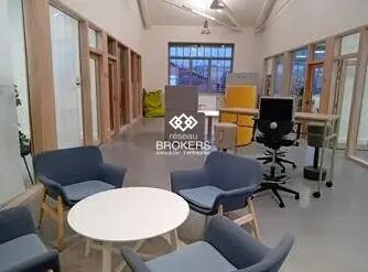 Bureau dans Saint-Étienne à louer Photo de l’immeuble– Image 1 sur 7