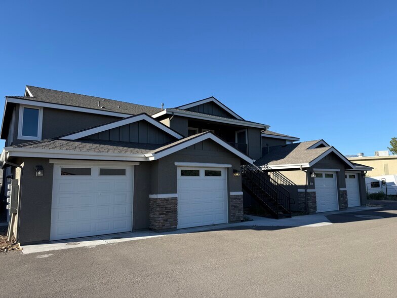 608 Crossing Cir, Gardnerville, NV à vendre - Photo principale – Image 1 sur 1
