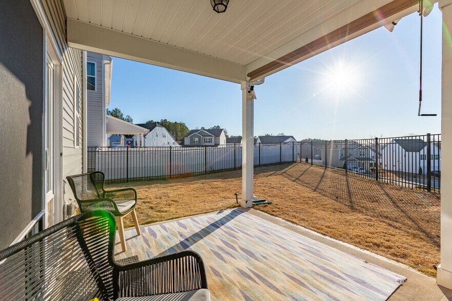 1236 Shadow Shade Dr, Wake Forest, NC à vendre - Photo de l’immeuble – Image 3 sur 20