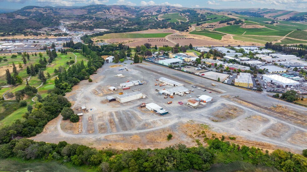 2301 Napa Vallejo Hwy, Napa, CA à louer - Aérien – Image 1 sur 79