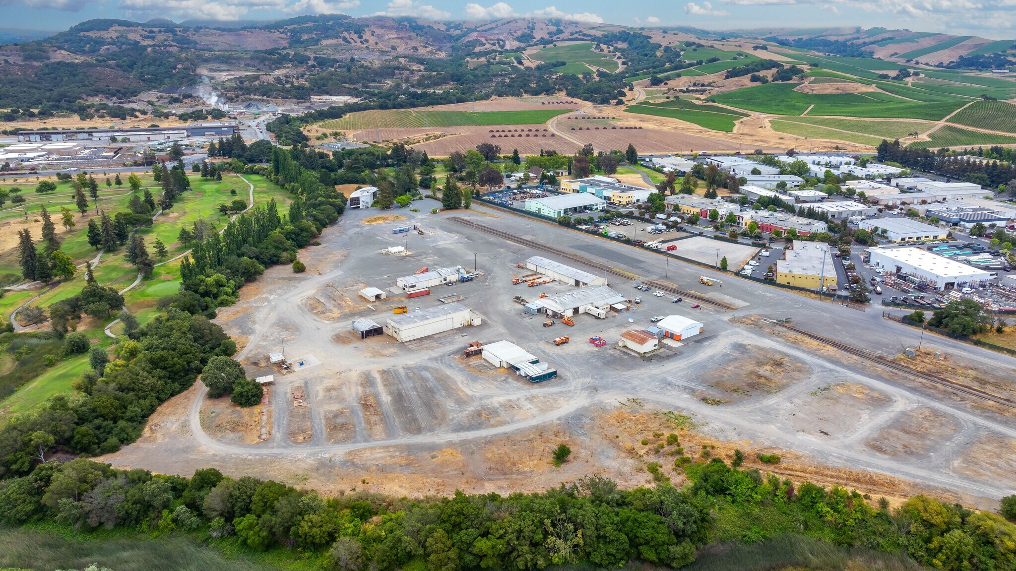 2301 Napa Vallejo Hwy, Napa, CA à louer Aérien– Image 1 sur 80