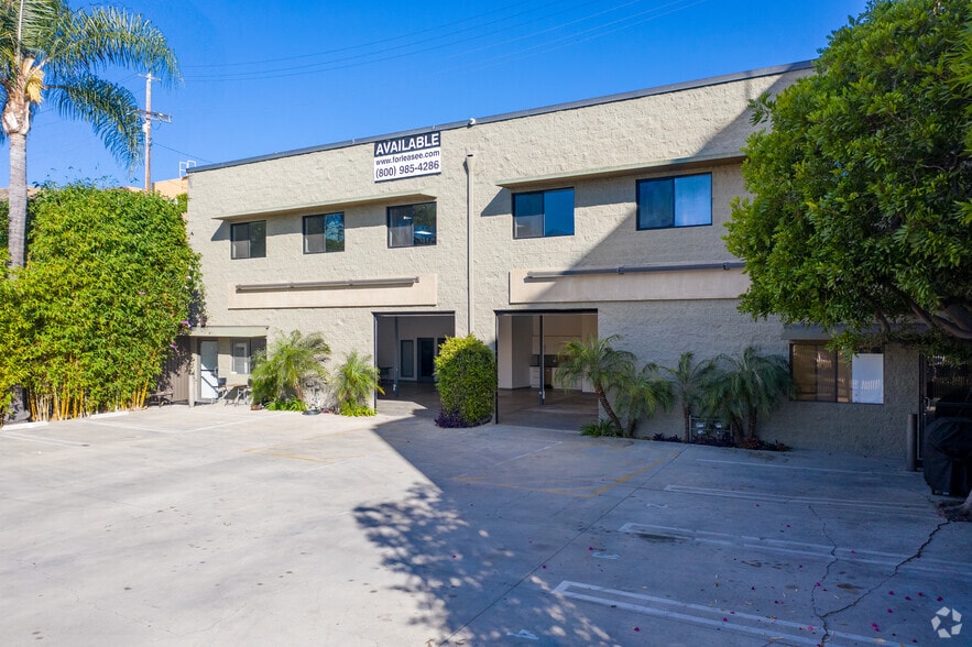 13360 Beach Ave, Marina del Rey, CA à louer - Photo principale – Image 1 sur 14