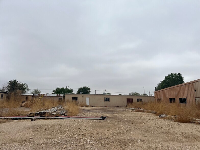 8816 W 26th St, Odessa, TX à vendre - Photo de l’immeuble – Image 2 sur 8