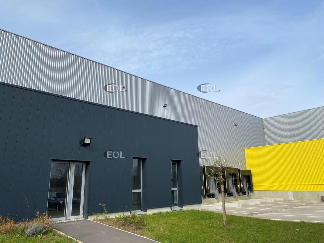 Industriel/Logistique dans Fontenoy-sur-Moselle à louer Photo de l’immeuble– Image 1 sur 5