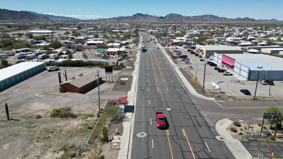 511 E Main St, Quartzsite, AZ à vendre - Photo de l’immeuble – Image 2 sur 23
