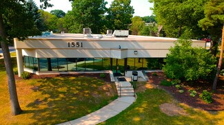 Plus de détails pour 1525-1551 Park Pl, Ashwaubenon, WI - Bureau à louer