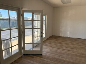 18540 N Highway 88, Lockeford, CA à louer Photo intérieure– Image 2 sur 4
