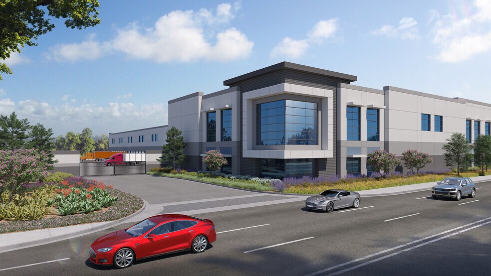 801 S Acacia Ave, Fullerton, CA à louer - Photo de l’immeuble – Image 2 sur 2