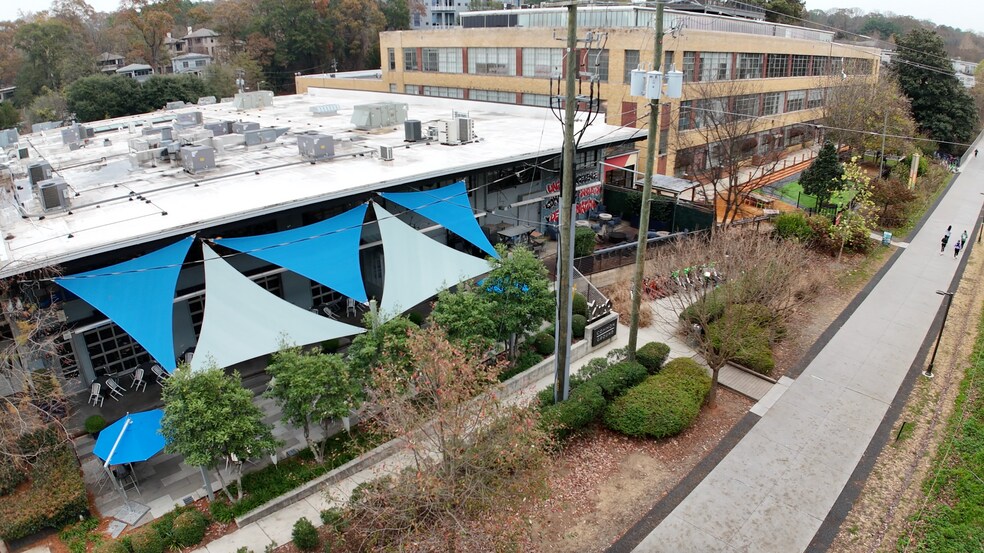 550 Somerset Ter NE, Atlanta, GA à louer - Photo de l’immeuble – Image 3 sur 24