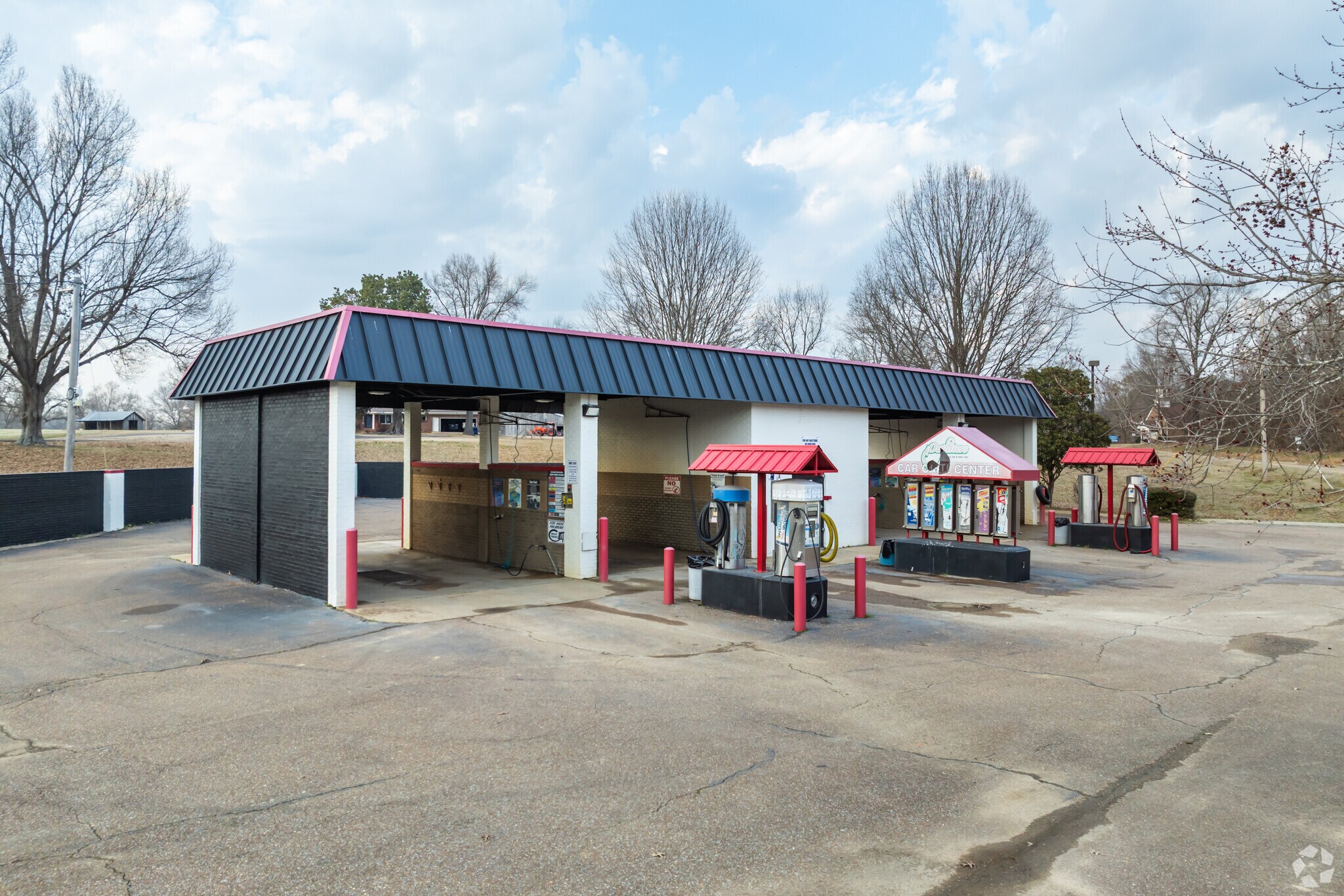 1999 MS-301, Hernando, MS à vendre Photo principale– Image 1 sur 4