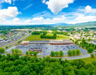 Plus de détails pour 4400-4450 Oakhurst Blvd, Harrisburg, PA - Local commercial à louer