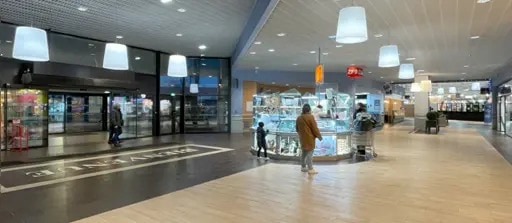 76 Rue Des Salines, Lons-le-Saunier à louer Hall d’entrée– Image 1 sur 4