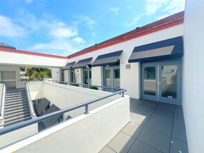 136 W Canon Perdido St, Santa Barbara, CA à louer Photo de l’immeuble– Image 2 sur 12