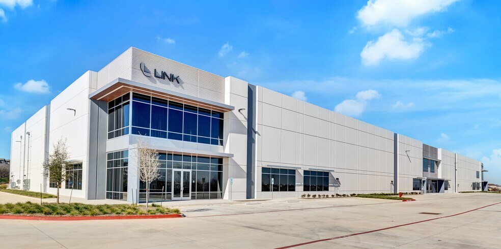 2080 S AW Grimes Blvd, Round Rock, TX à louer - Photo de l’immeuble – Image 1 sur 14