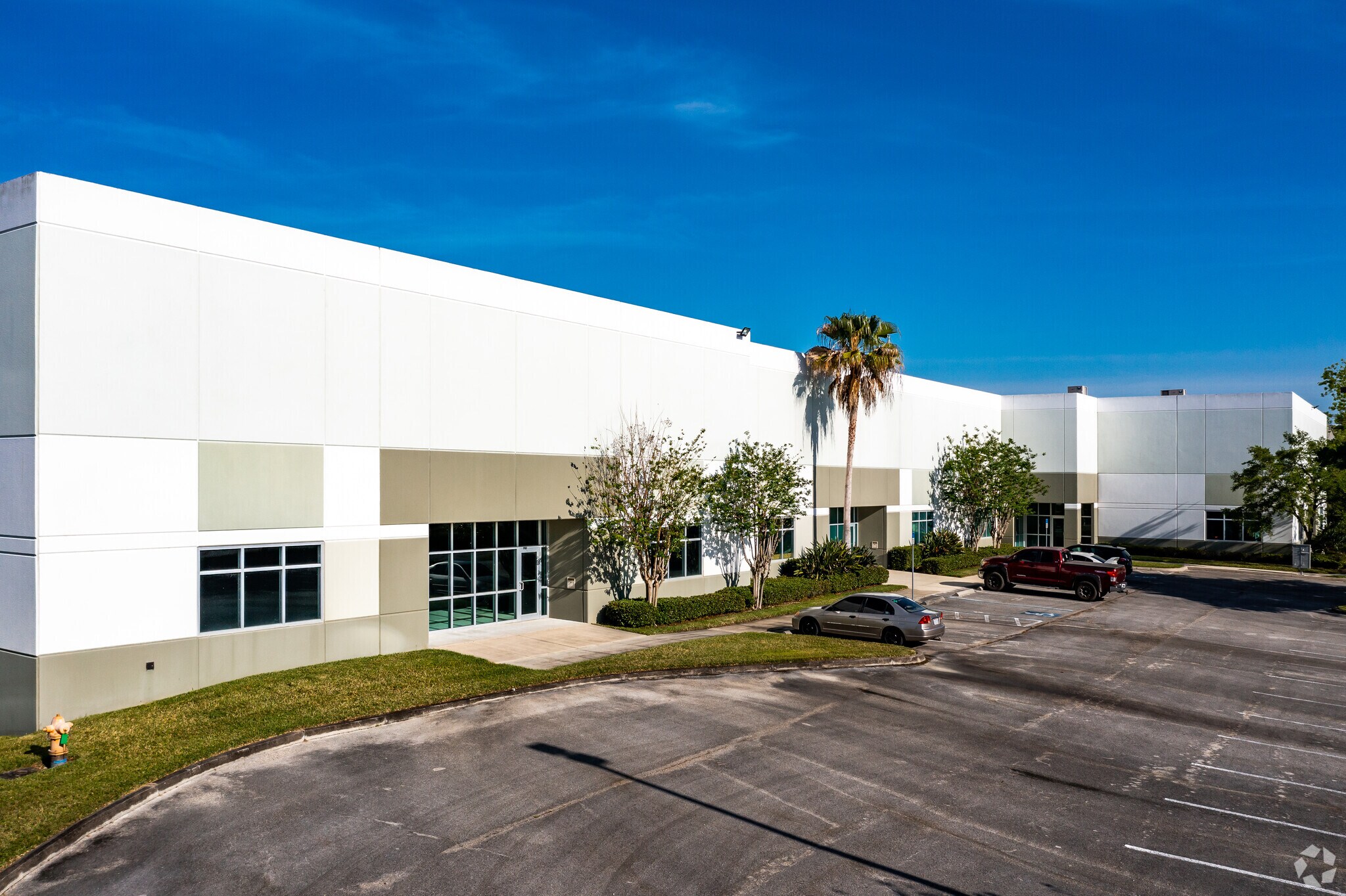 2855 Interstate Dr, Lakeland, FL à louer Photo principale– Image 1 sur 26