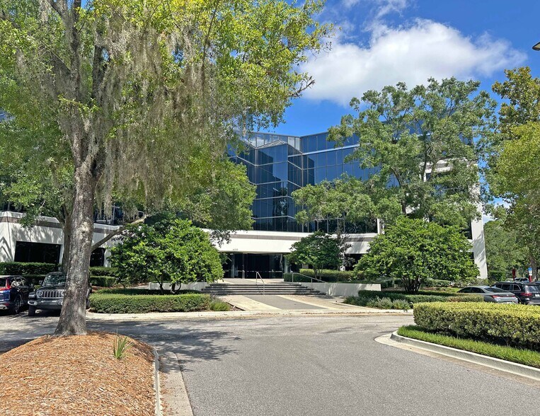 8375 Dix Ellis Trl, Jacksonville, FL à vendre - Photo de l’immeuble – Image 2 sur 10
