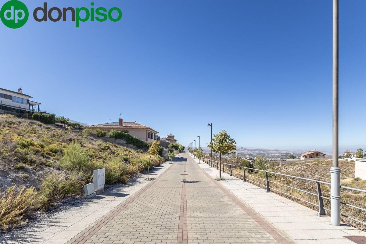 Calle Churriana de la Vega, 10, La Zubia, Granada à vendre Photo principale– Image 1 sur 12