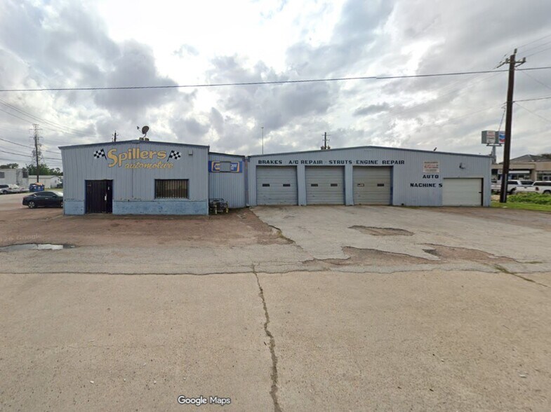 333 Sheldon Rd, Channelview, TX à vendre - Photo principale – Image 1 sur 4