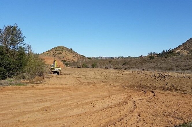 1720 Old Highway 395, Fallbrook, CA à vendre - Photo principale – Image 1 sur 7