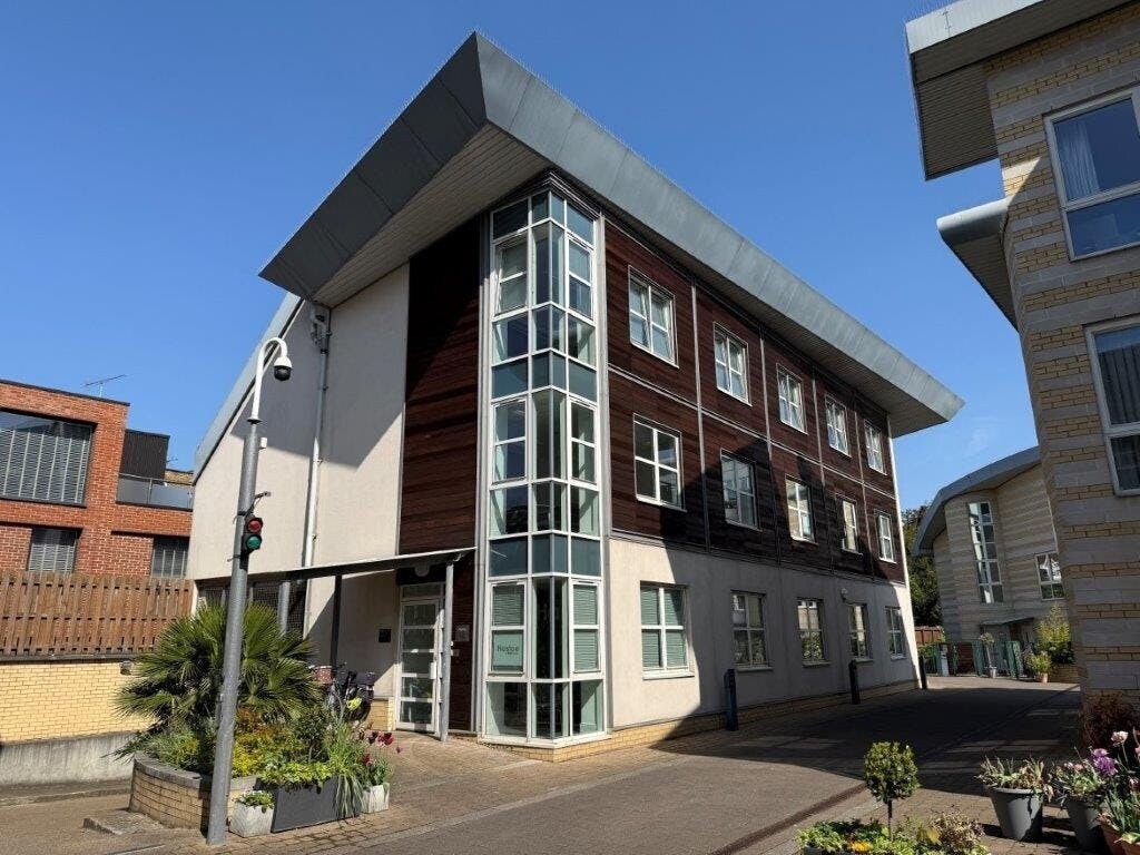 17 Marina Pl, Kingston Upon Thames à vendre Photo de l’immeuble– Image 1 sur 7