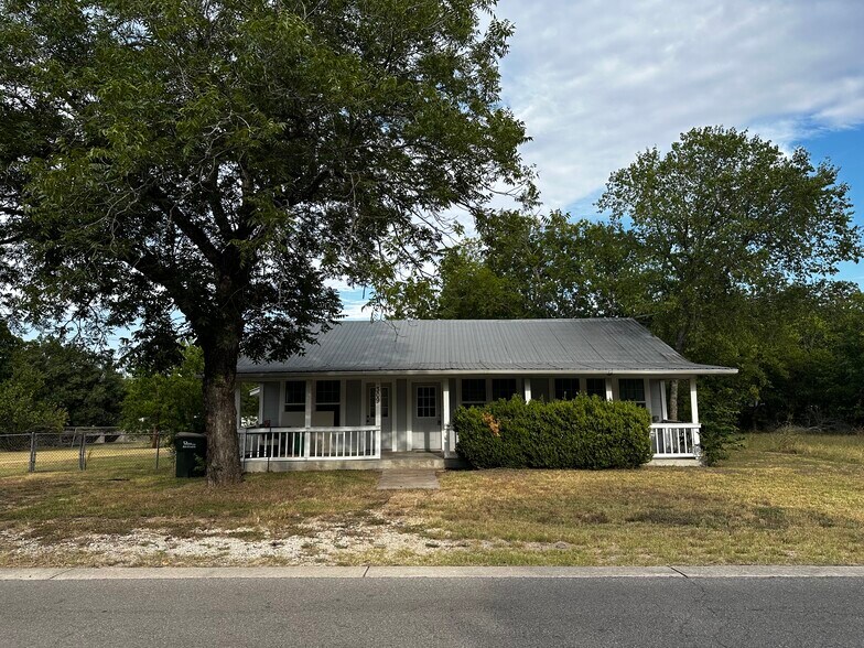 309 Railroad St, Buda, TX à vendre - Photo de l’immeuble – Image 2 sur 13