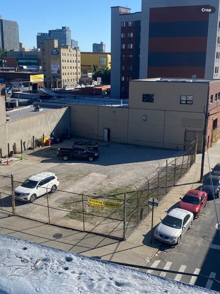 15011 Guinzberg Rd, Jamaica, NY à louer - Photo de l’immeuble – Image 3 sur 13