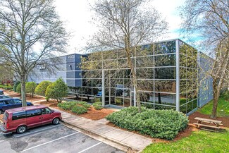 Plus de détails pour 9006 Perimeter Woods Dr, Charlotte, NC - Local d'activités à louer