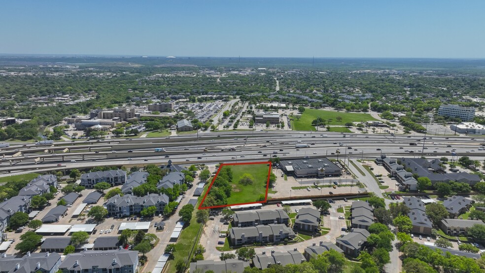 2609 Airport Fwy, Bedford, TX à vendre - Aérien – Image 3 sur 10