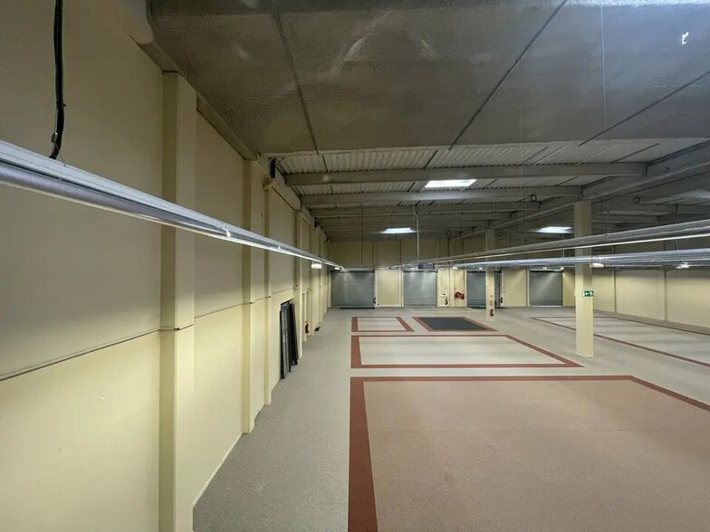 Local commercial dans Thillois à louer - Photo intérieure – Image 2 sur 5