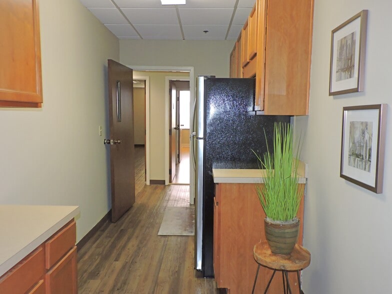 500 S Florida Ave, Lakeland, FL à louer - Photo intérieure – Image 2 sur 13